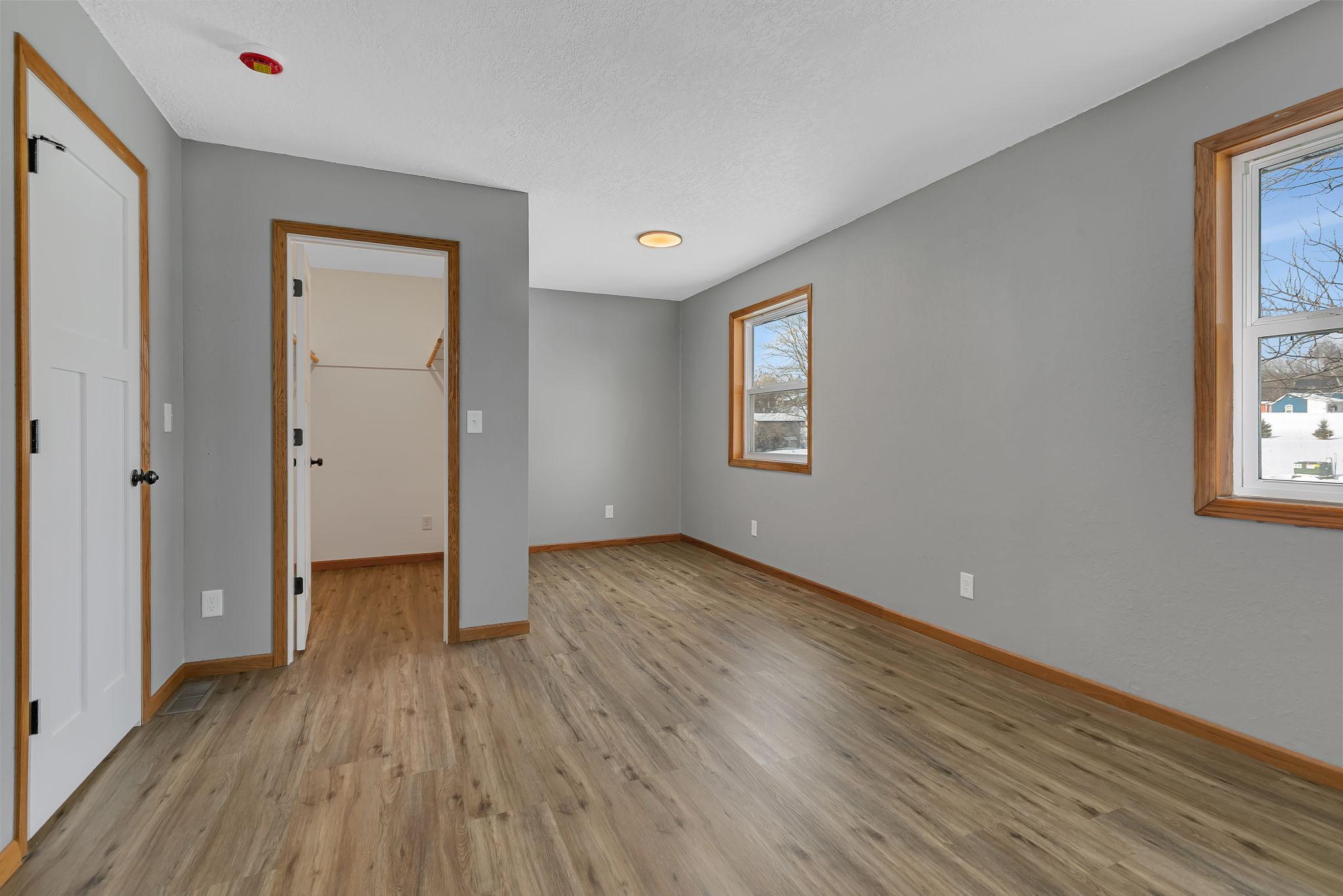 503 1st Street Southeast St. Stephen, MN 56375 - Photo 11 of 32