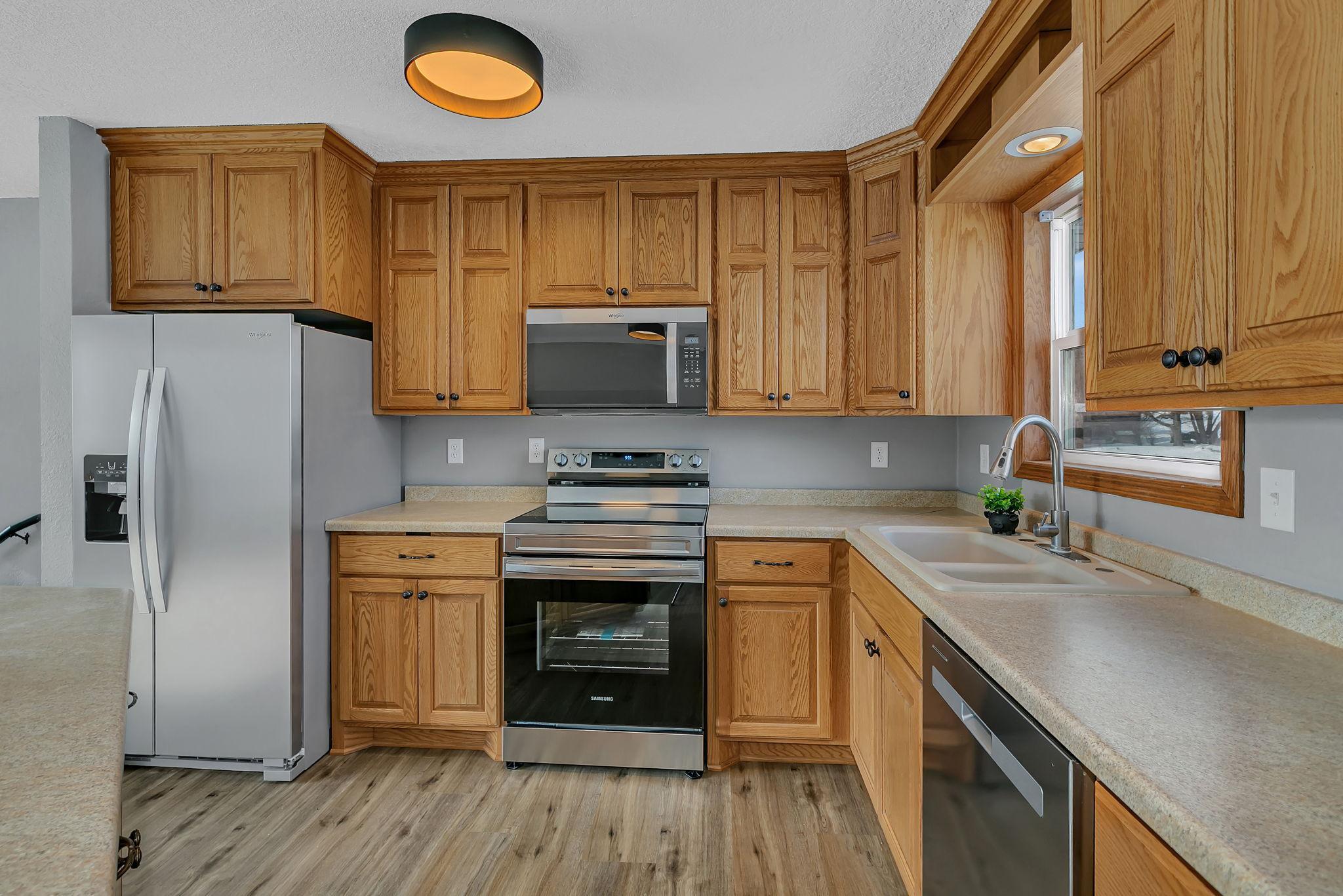 503 1st Street Southeast St. Stephen, MN 56375 - Photo 6 of 32