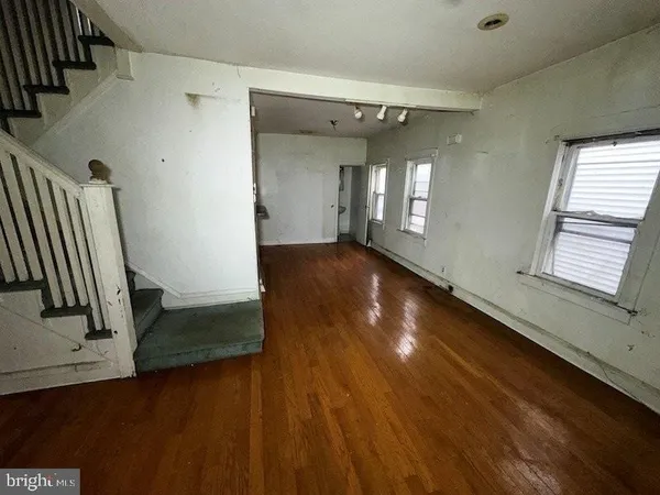$149,000 | 300 Linden Avenue, Oaklyn, NJ 08107