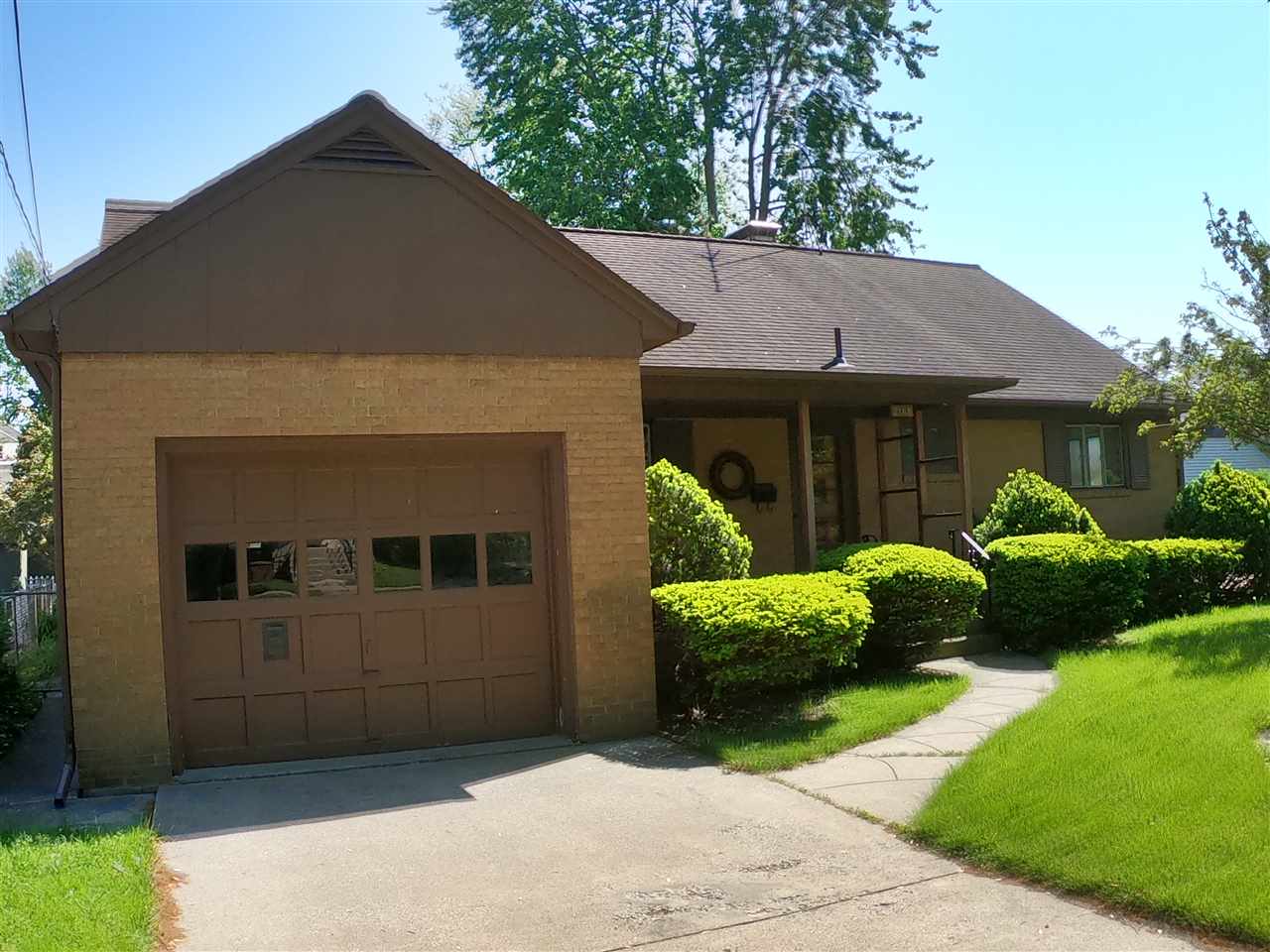 2168 3rd Street Bay City, MI 48708 - Photo 3 of 30