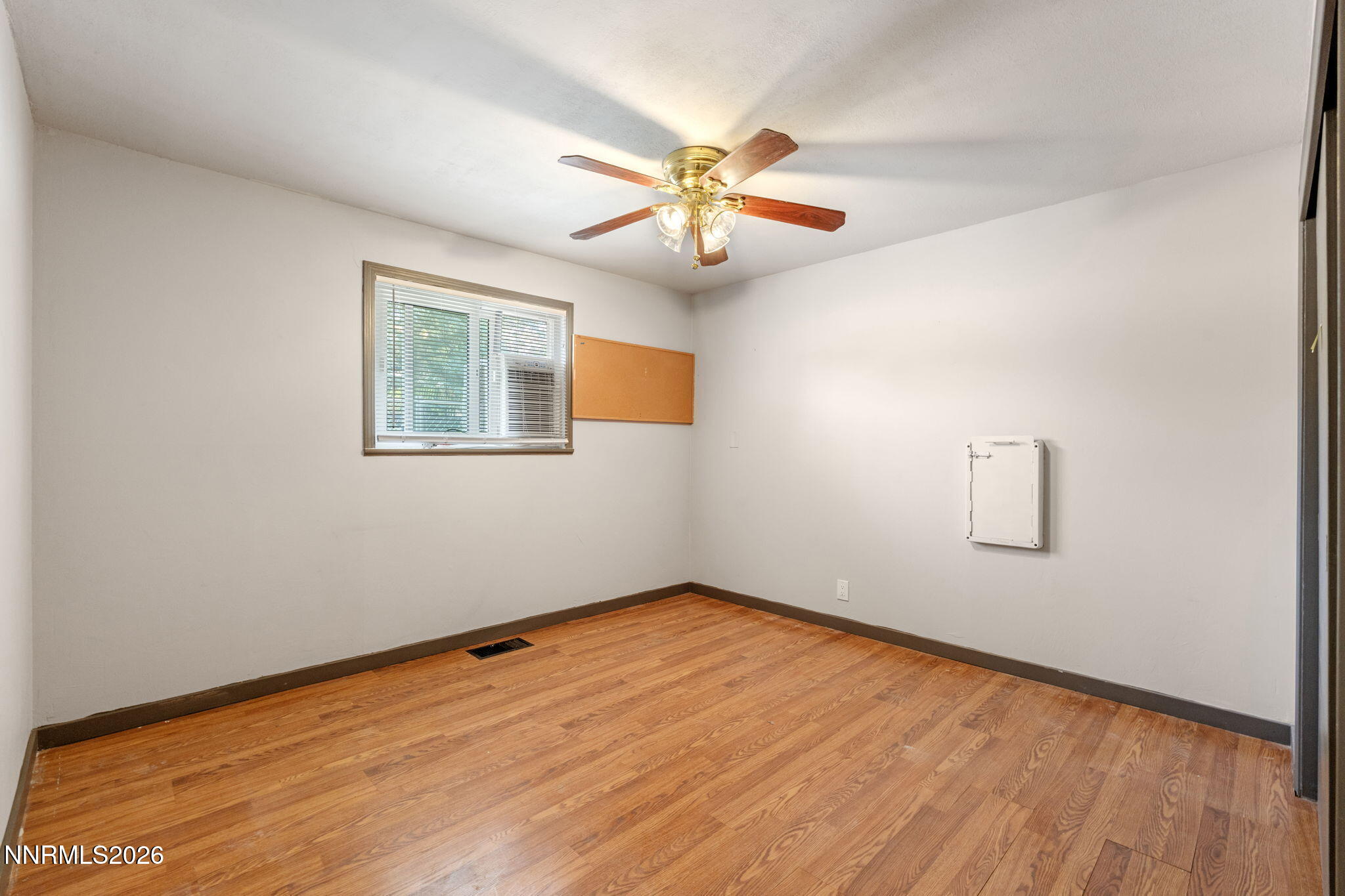 3160 Comstock Drive Reno, NV 89512 - Photo 32 of 37 42-web-or-mls-DSC03265