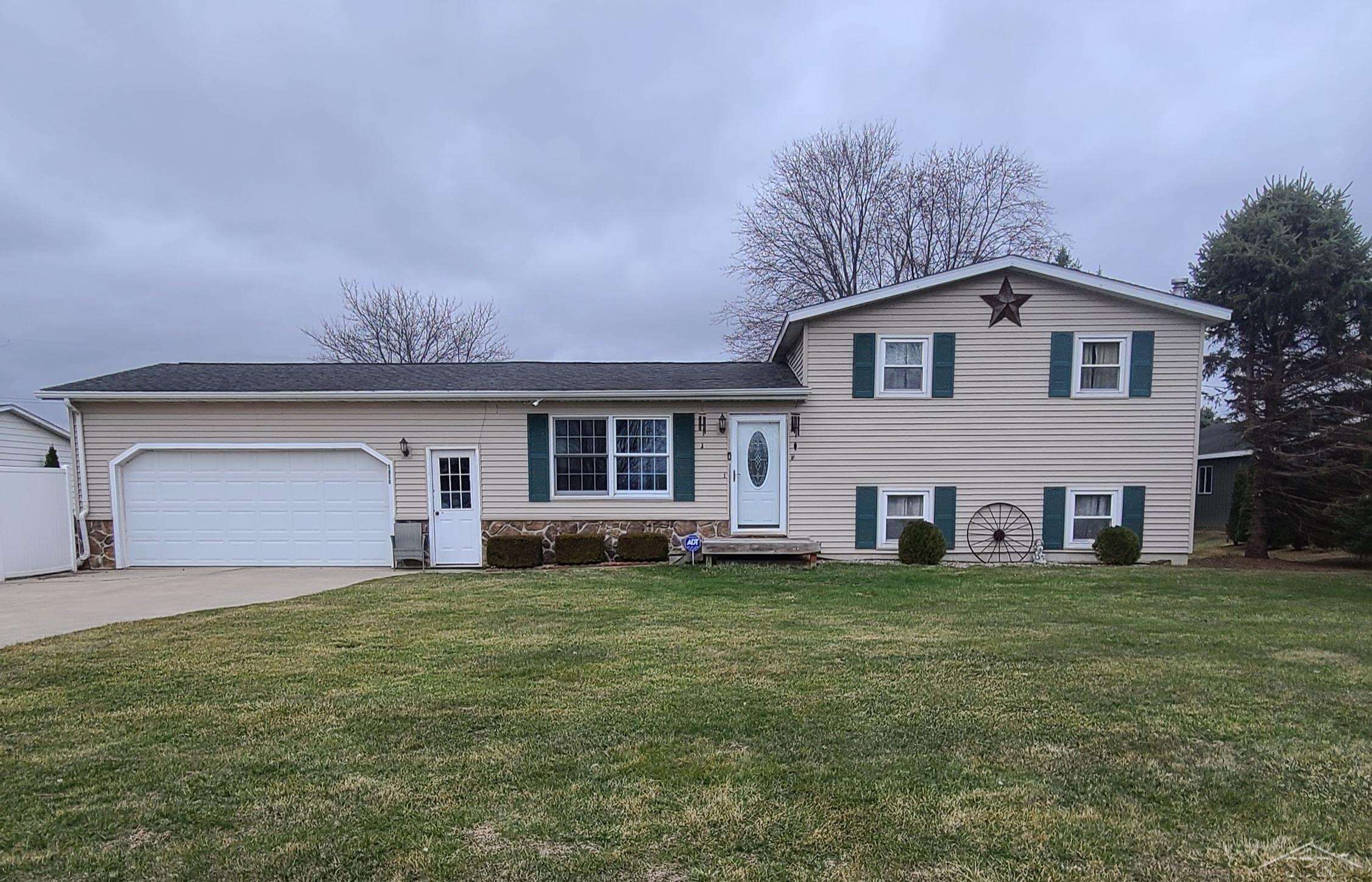 5850 Rupprecht Road Vassar, MI 48768 - Photo 1 of 27 50198728-8ca0eddc-5998-4465-8ab1-914aa2e95b05.JPG