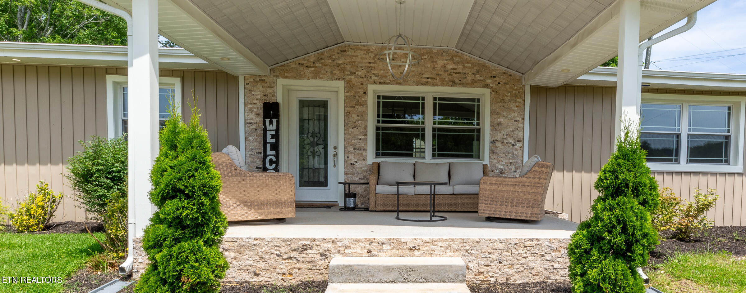 8732 Majors Road Knoxville, TN 37938 - Photo 1 of 34 Covered Front Porch