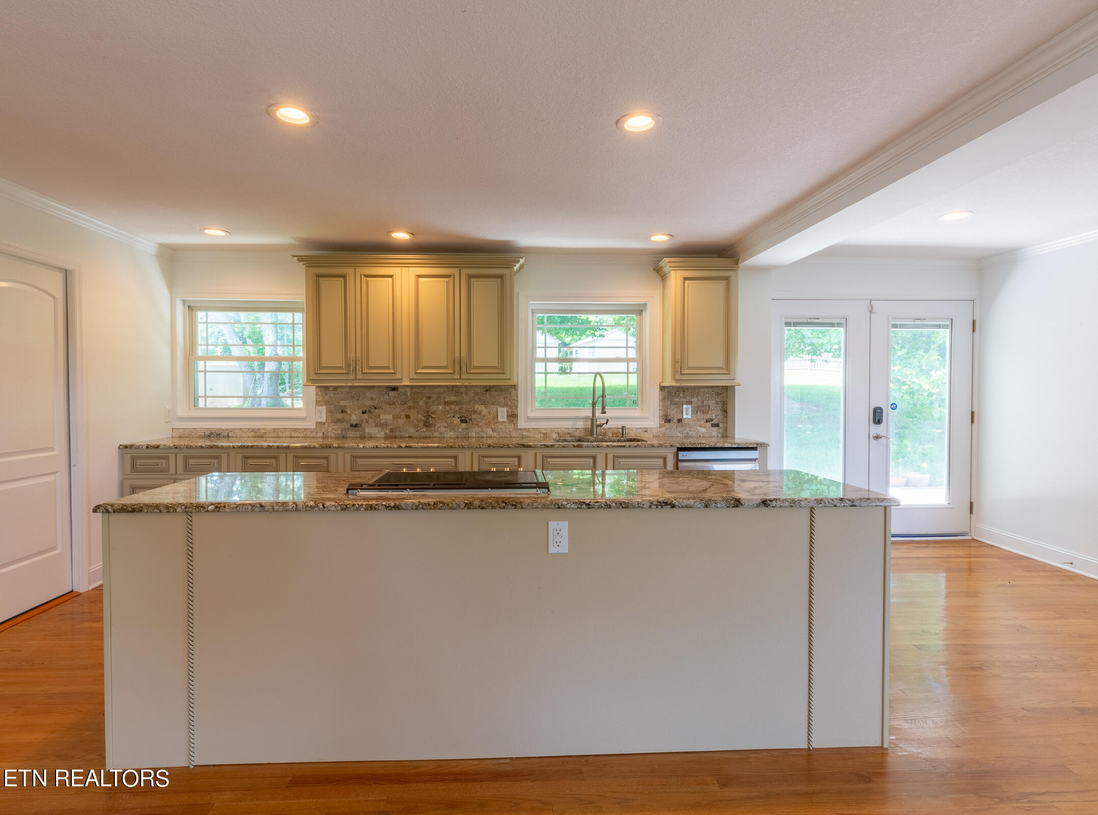 8732 Majors Road Knoxville, TN 37938 - Photo 19 of 34 Kitchen Island
