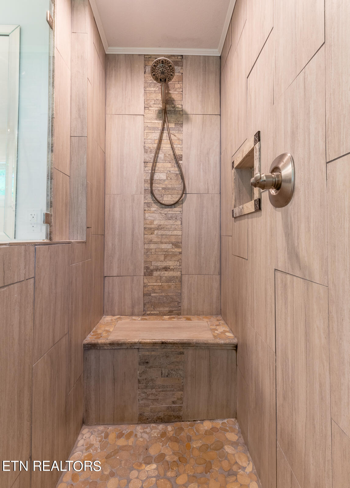 8732 Majors Road Knoxville, TN 37938 - Photo 25 of 34 Master Bath Shower