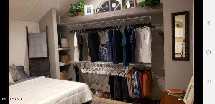 8732 Majors Road Knoxville, TN 37938 - Photo 32 of 34 Bedroom w/ large closet
