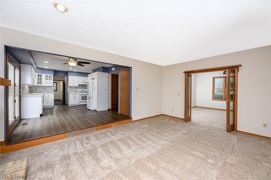 8460 Old Post Road Olmsted Falls, OH 44138 - Photo 12 of 48