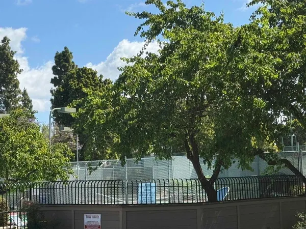 $3,750 | Via Mallorca, Unit 24, San Diego, CA 92037