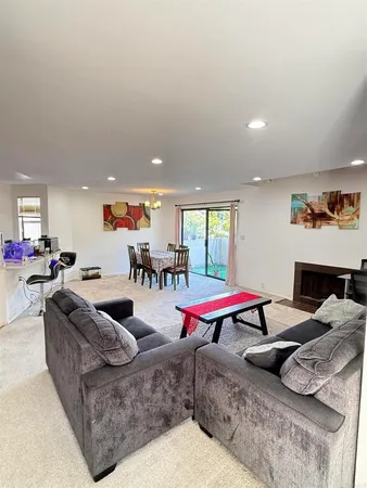 $3,750 | Via Mallorca, Unit 24, San Diego, CA 92037