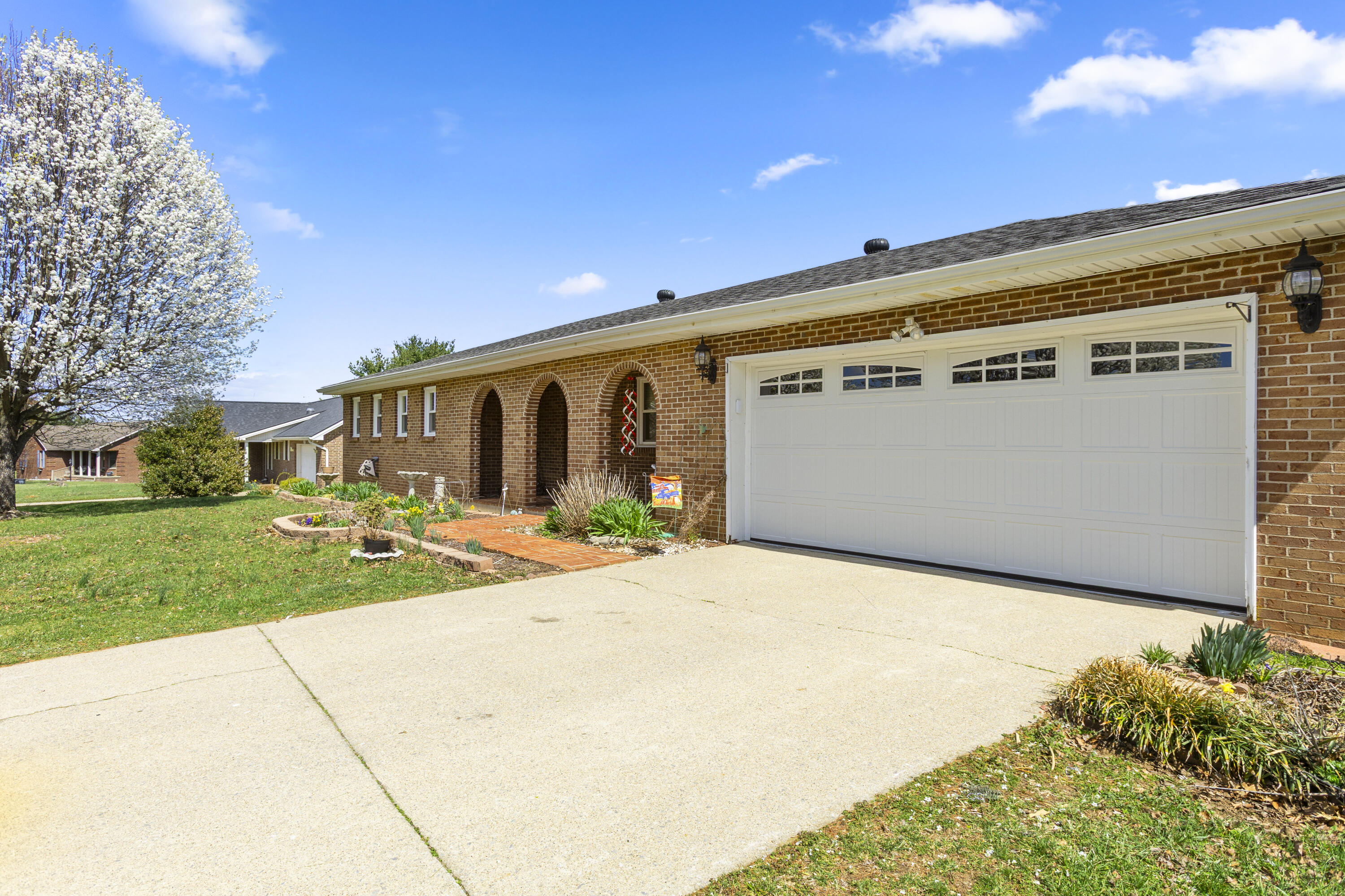 128 Maple Ridge Drive Mount Sterling, KY 40353 - Photo 12 of 39 I82A8463