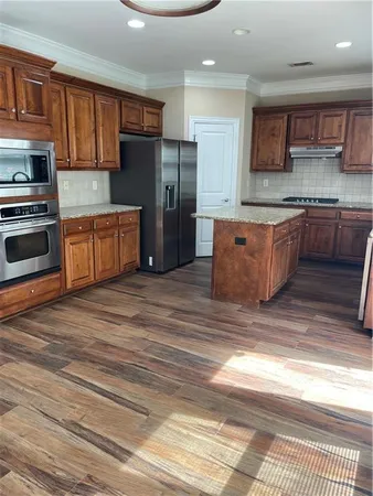 $3,000 | 5745 Swift Creek Court, Suwanee, GA 30024