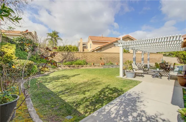 $1,349,000 | 22261 Sisante, Mission Viejo, CA 92691