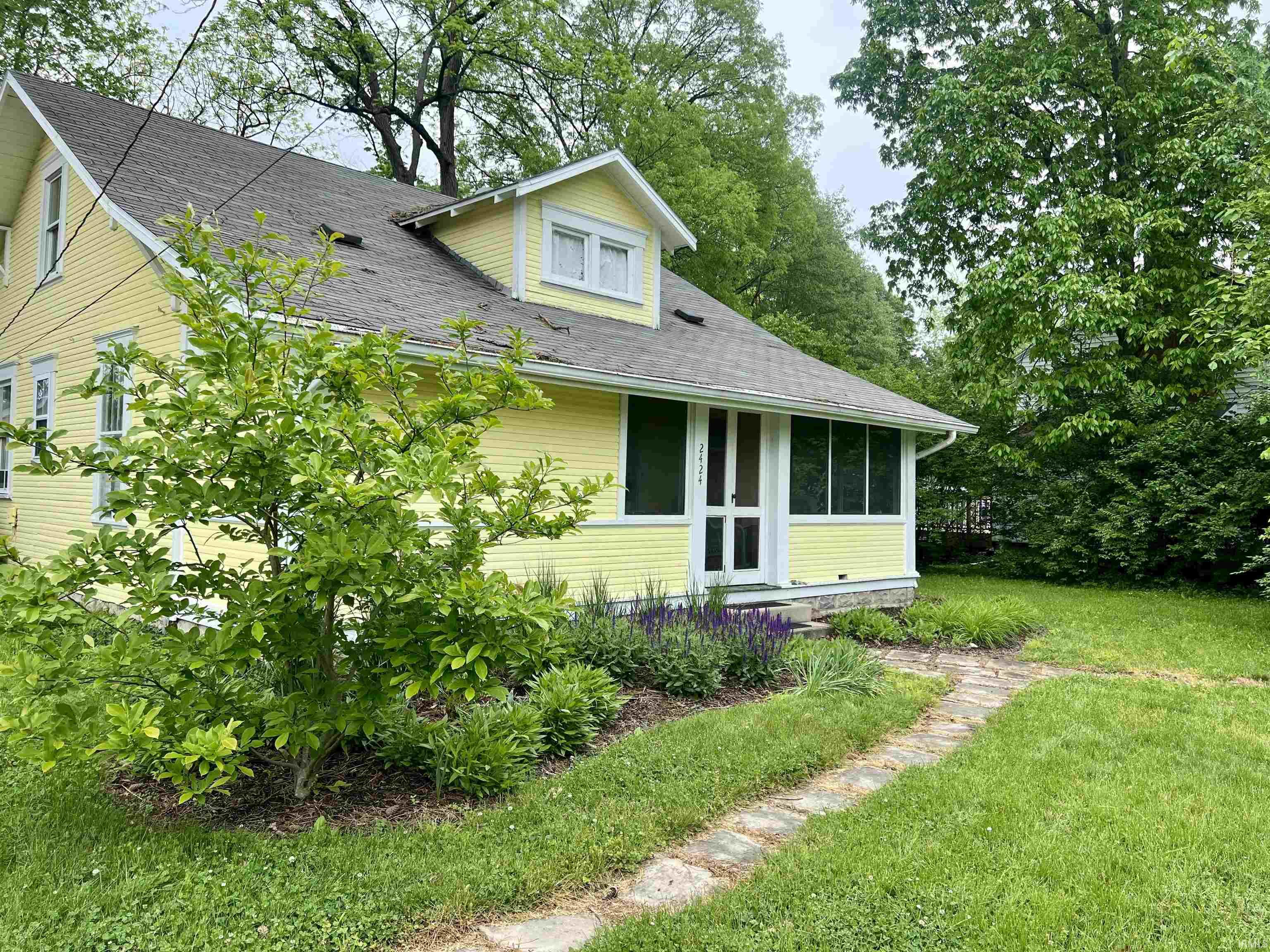 2424 West Petty Road Muncie, IN 47304 - Photo 2 of 35 Gallery Image 2