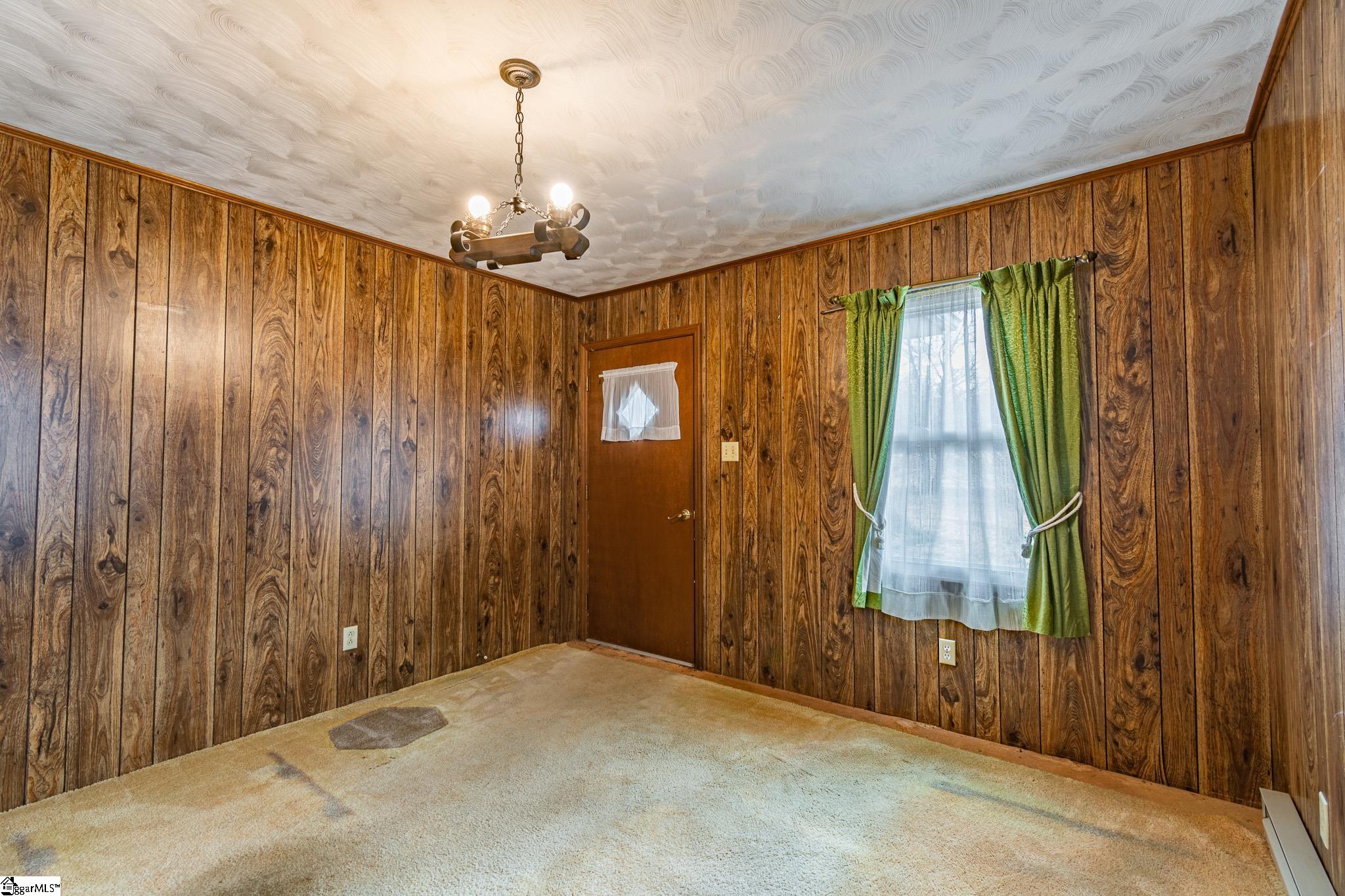 5045 Jug Factory Road Campobello, SC 29322 - Photo 4 of 20