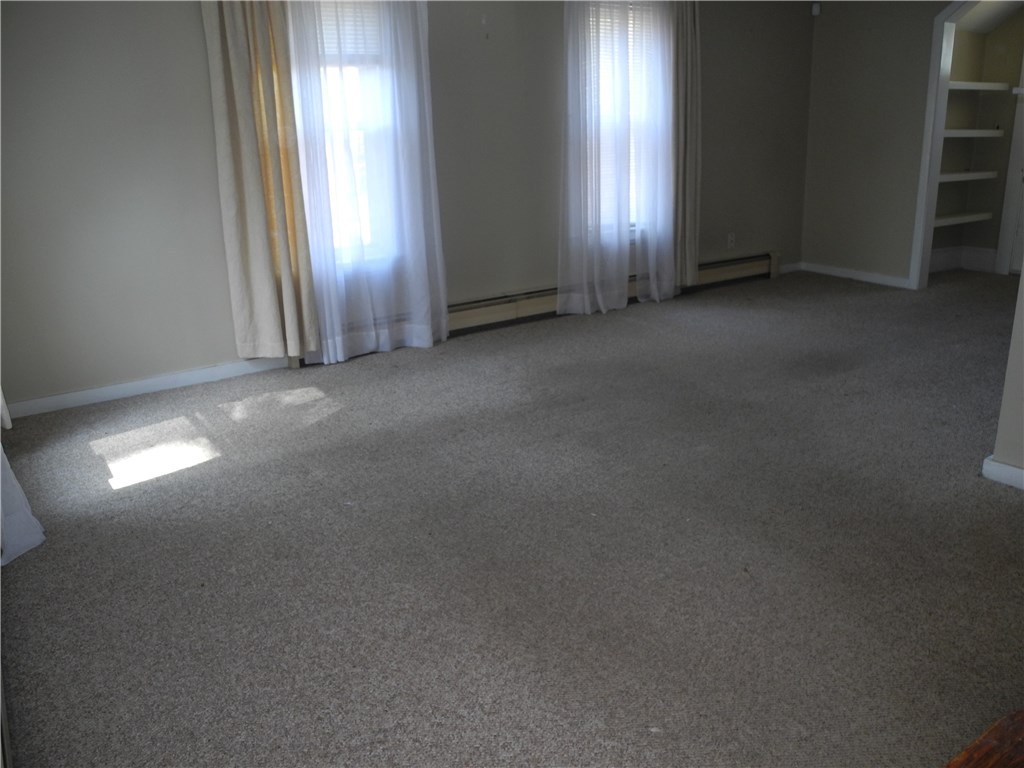 10 Vale Street Coventry, RI 02816 - Photo 11 of 26