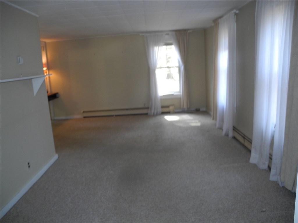 10 Vale Street Coventry, RI 02816 - Photo 13 of 26