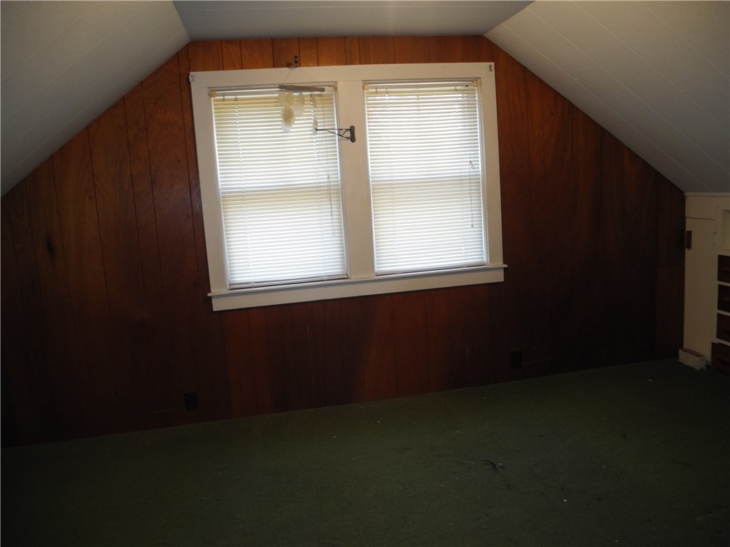 10 Vale Street Coventry, RI 02816 - Photo 16 of 26