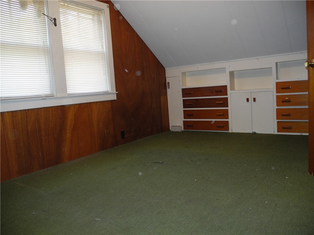 10 Vale Street Coventry, RI 02816 - Photo 17 of 26