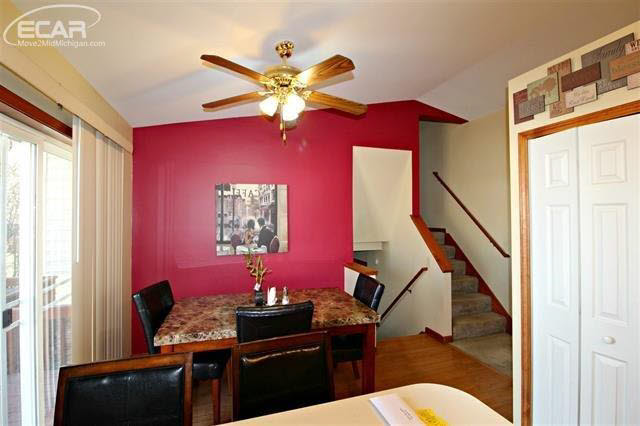 9200 Beecher Road Flushing, MI 48433 - Photo 5 of 29 21417888-4.JPG