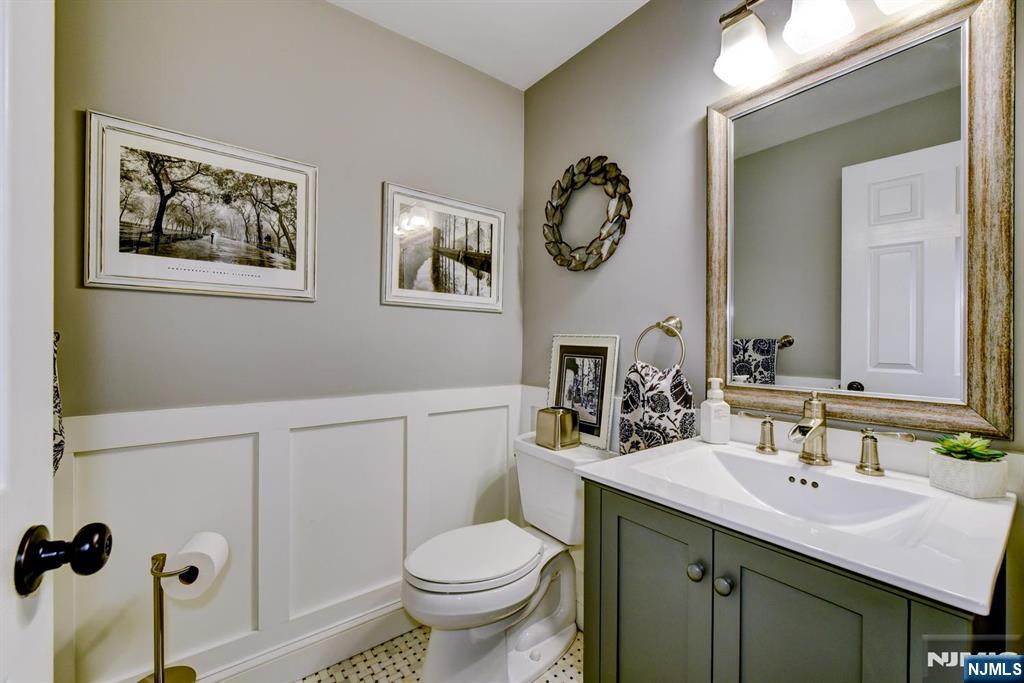 88 Watch Hill Road Hackettstown, NJ 07840 - Photo 13 of 50