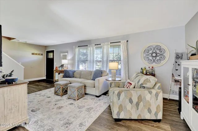 $589,500 | 30 Anita Drive, Jackson, NJ 08527