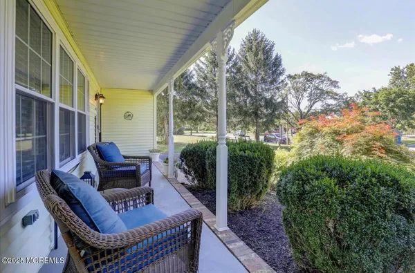 $579,500 | 30 Anita Drive, Jackson, NJ 08527