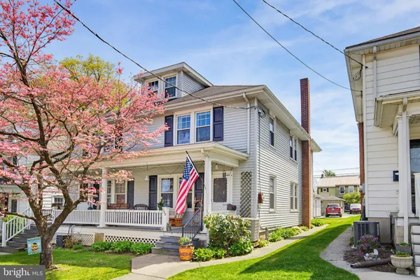 $285,000 | 308 East New Street, Lititz, PA 17543