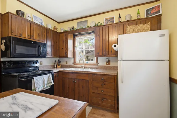 $285,000 | 308 East New Street, Lititz, PA 17543
