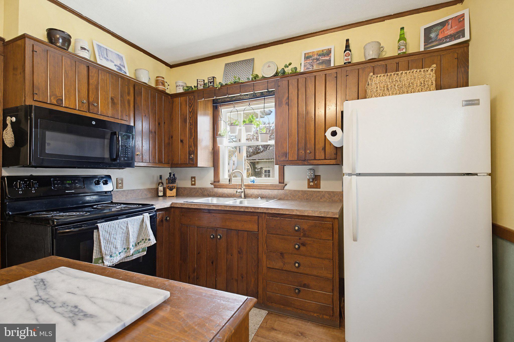 308 East New Street Lititz, PA 17543 - Photo 14 of 42