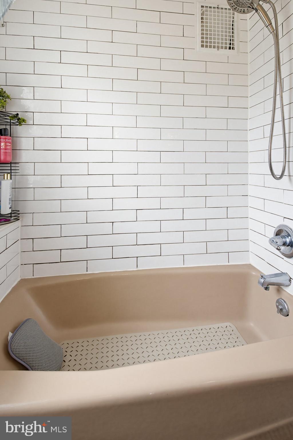 308 East New Street Lititz, PA 17543 - Photo 19 of 42