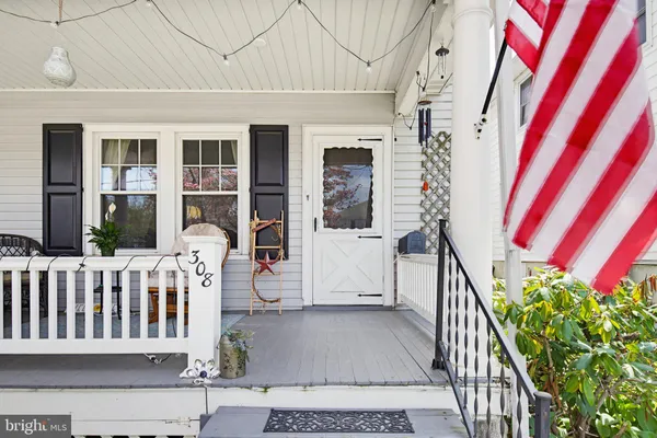 $285,000 | 308 East New Street, Lititz, PA 17543