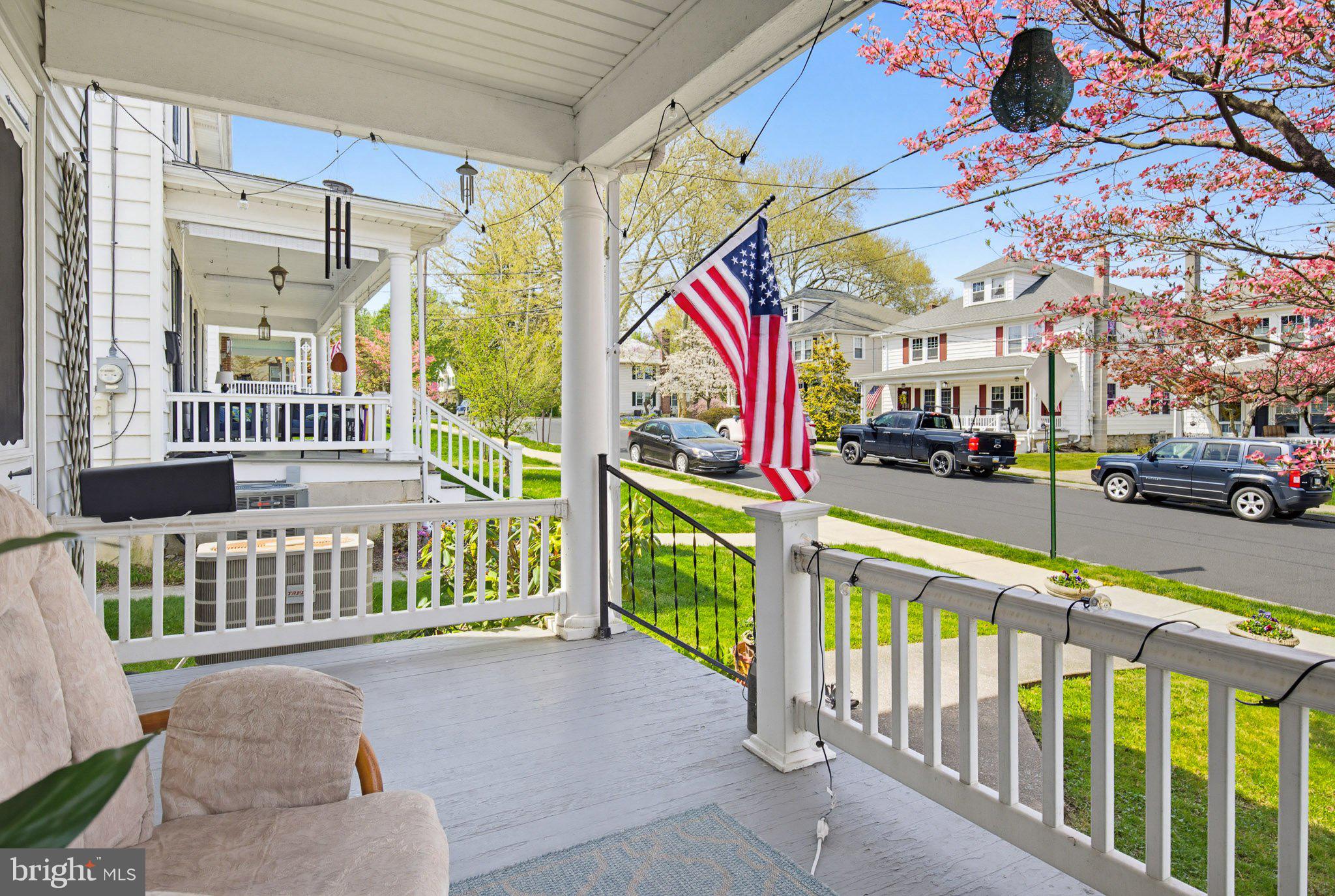 308 East New Street Lititz, PA 17543 - Photo 3 of 42