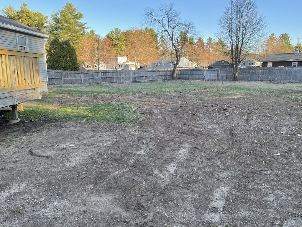 12 Oakland Road Pepperell, MA 01463 - Photo 17 of 19 Gallery Image 17