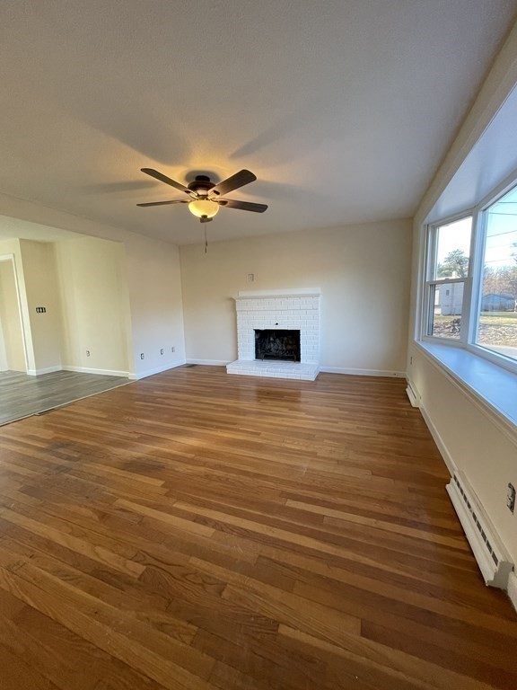 12 Oakland Road Pepperell, MA 01463 - Photo 7 of 19 Gallery Image 7
