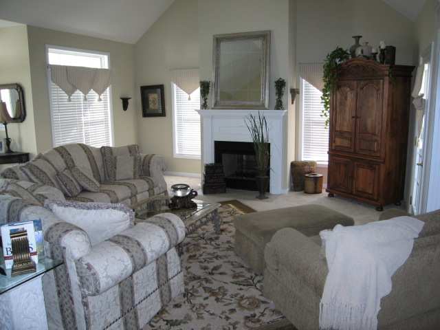 101 Lisa Drive Fountain Inn, SC 29644 - Photo 4 of 11