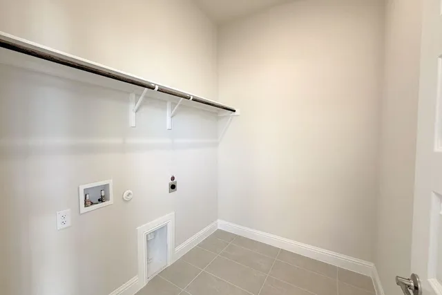 $489,055 | 220 Crescent Heights Drive, Georgetown, TX 78628