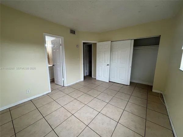 $1,750 | 7311 Northwest 37th Street, Unit 1, Davie, FL 33024