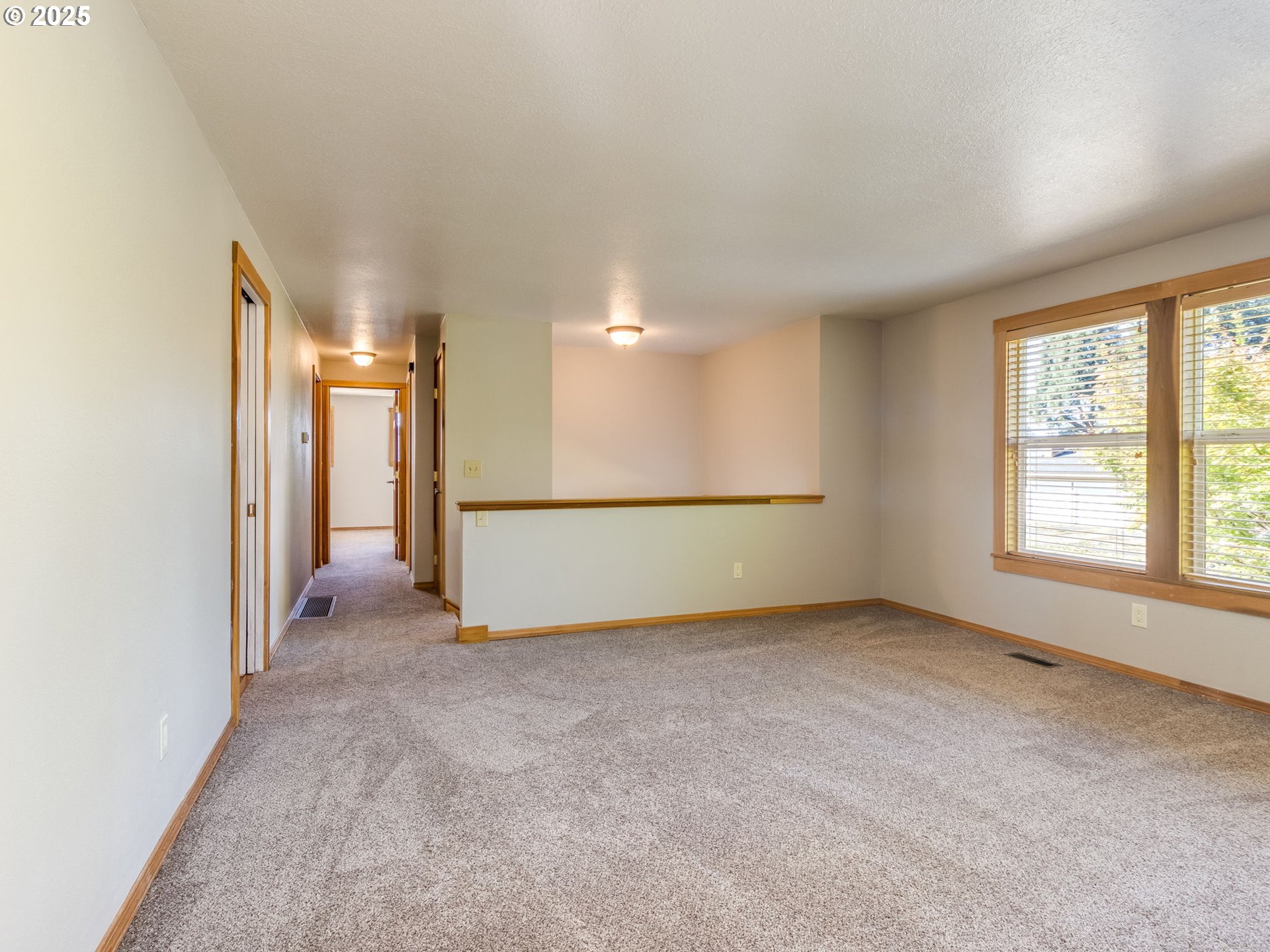 17118 Southeast Bush Street Portland, OR 97236 - Photo 13 of 40