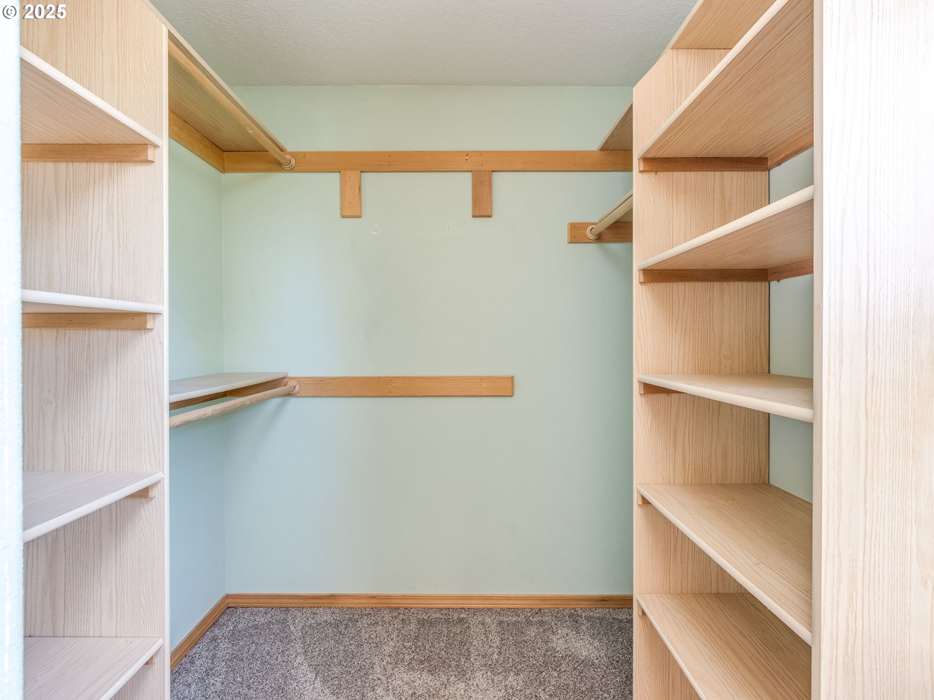 17118 Southeast Bush Street Portland, OR 97236 - Photo 25 of 40