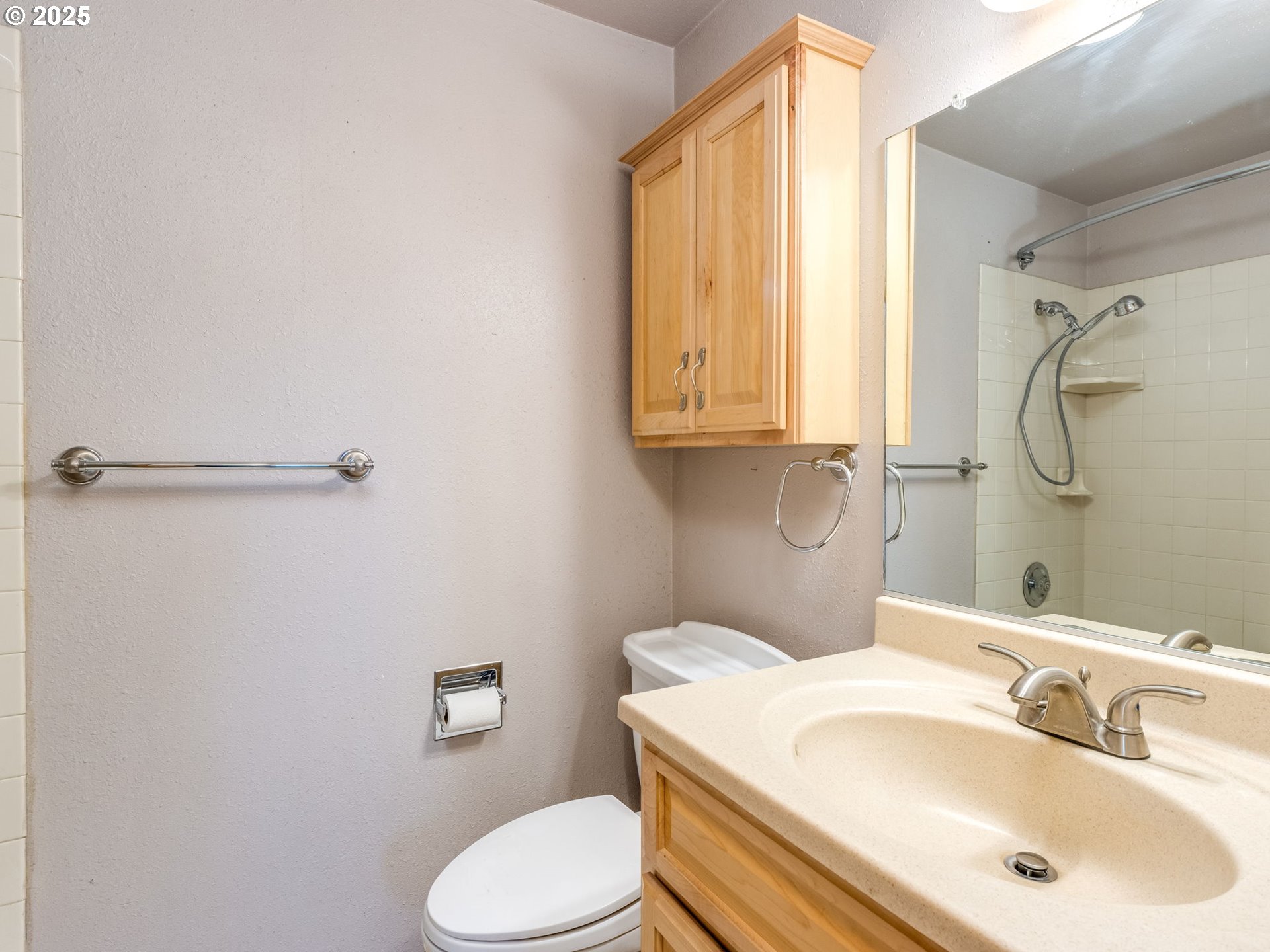 17118 Southeast Bush Street Portland, OR 97236 - Photo 26 of 40