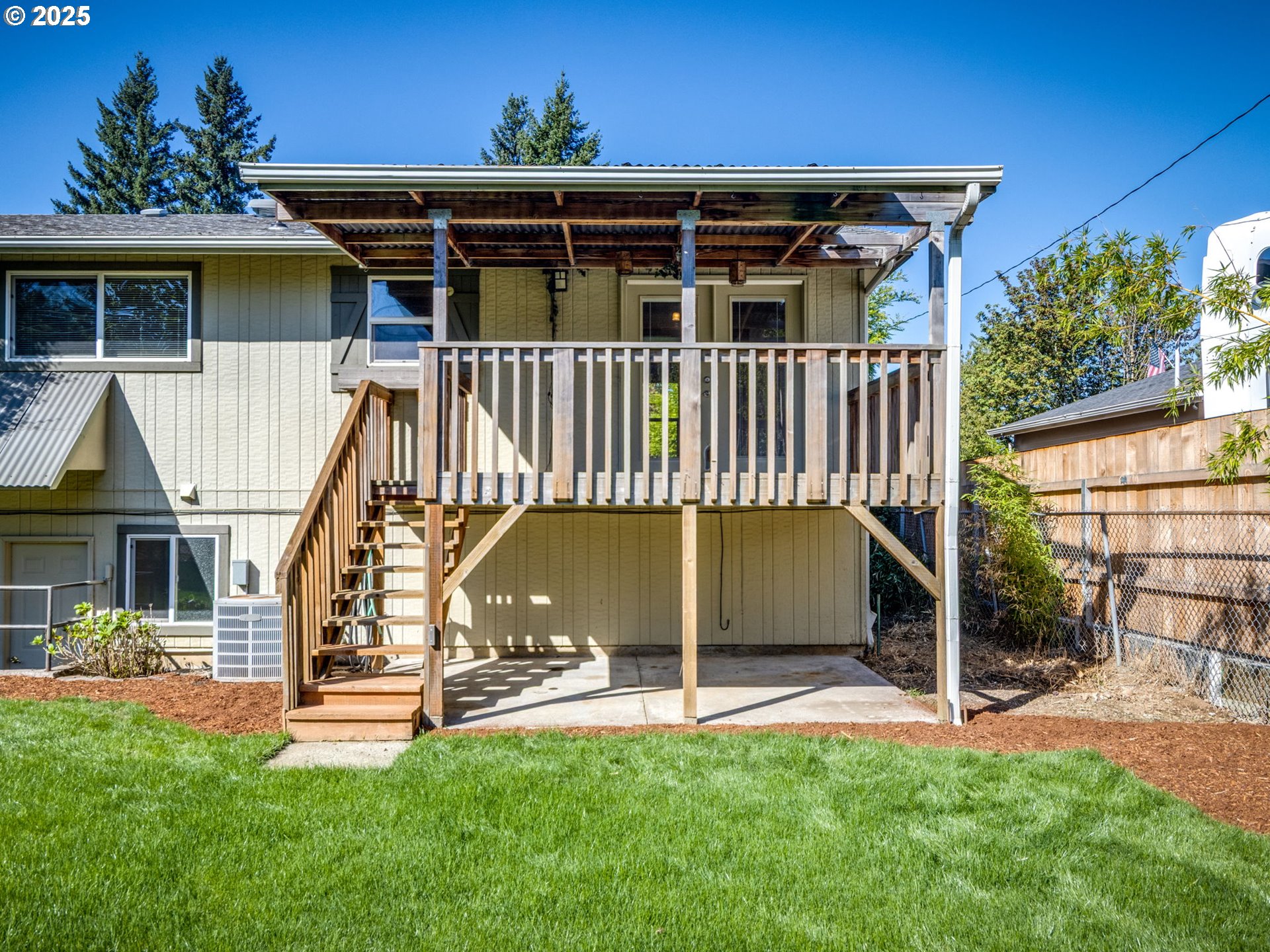 17118 Southeast Bush Street Portland, OR 97236 - Photo 39 of 40