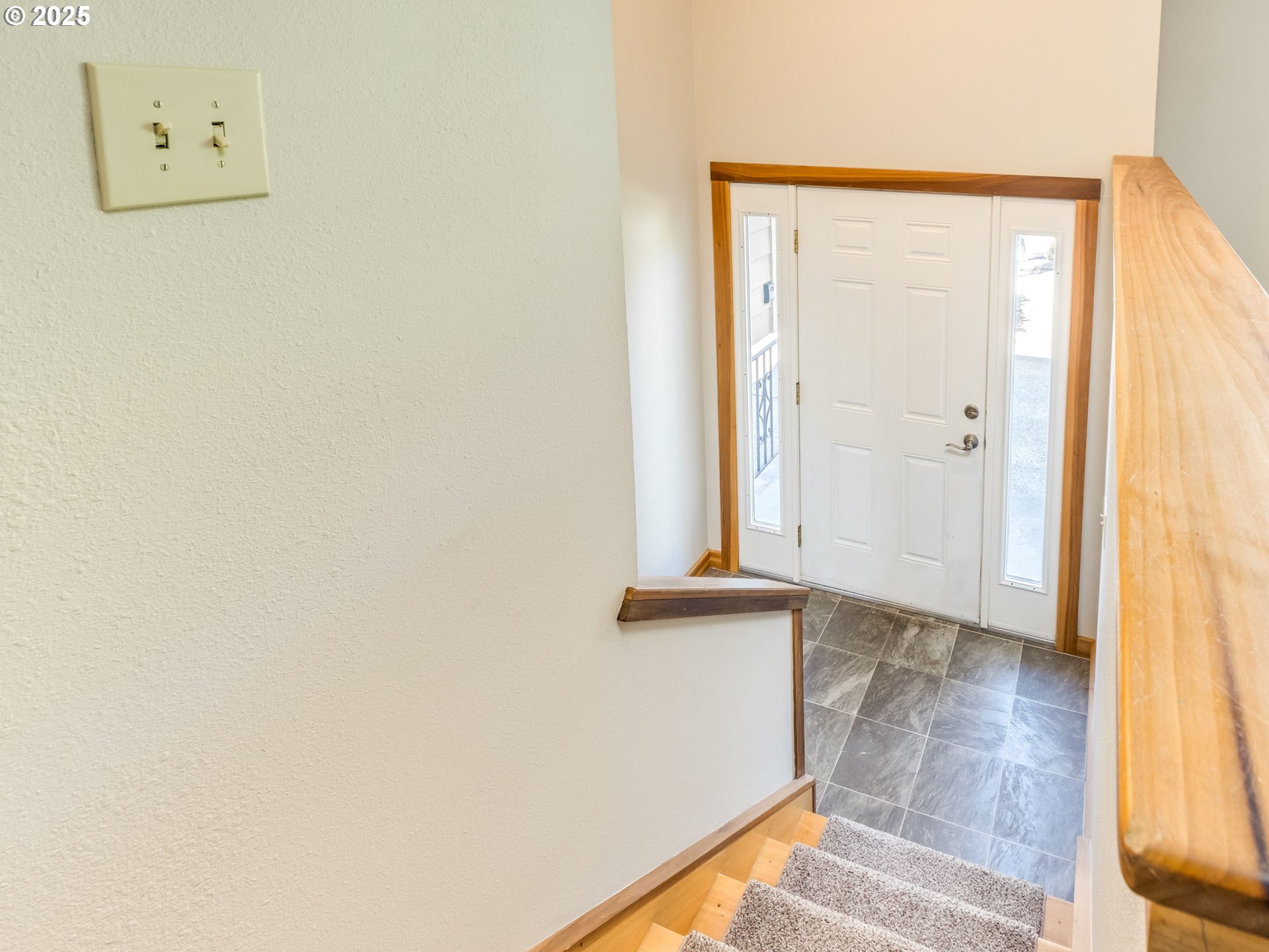 17118 Southeast Bush Street Portland, OR 97236 - Photo 8 of 40