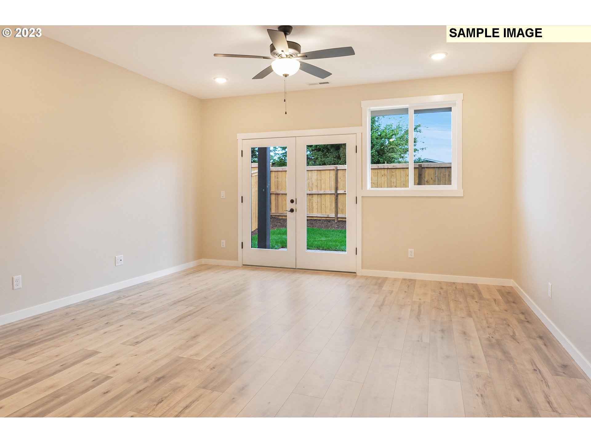11202 Blueberry Loop Aurora, OR 97002 - Photo 5 of 14 Living Room/Dining Room