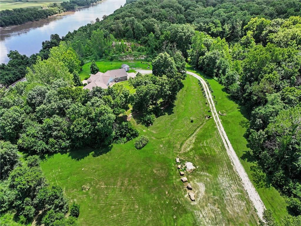 322 Riverfront Road Atchison, KS 66002 - Photo 37 of 43