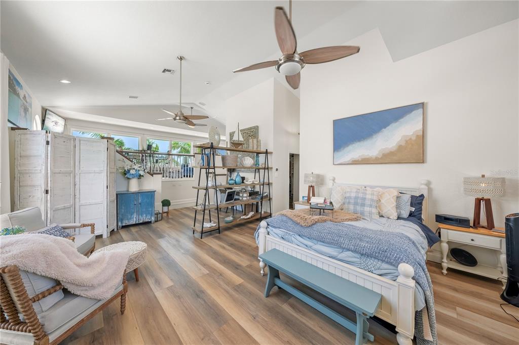 791 Broadway Street Longboat Key, FL 34228 - Photo 23 of 59