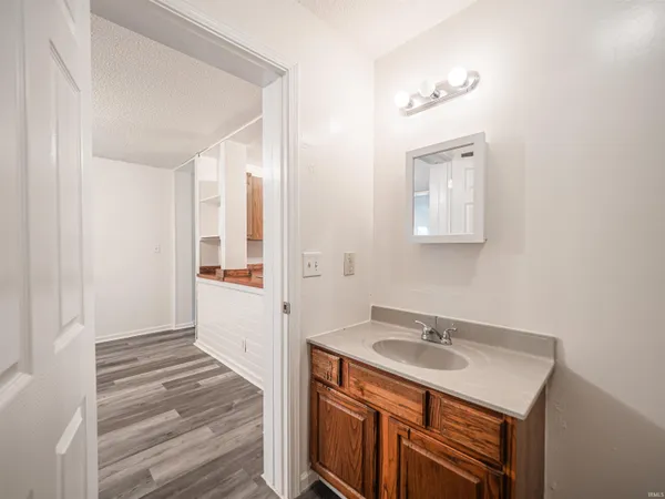 $130,000 | 646 East Maryland Street, Evansville, IN 47711