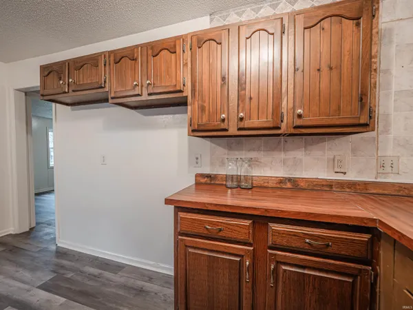 $130,000 | 646 East Maryland Street, Evansville, IN 47711