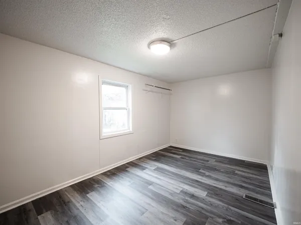 $130,000 | 646 East Maryland Street, Evansville, IN 47711