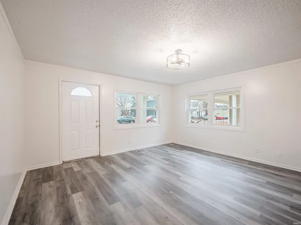 $130,000 | 646 East Maryland Street, Evansville, IN 47711