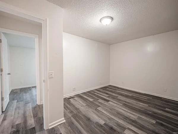 $130,000 | 646 East Maryland Street, Evansville, IN 47711